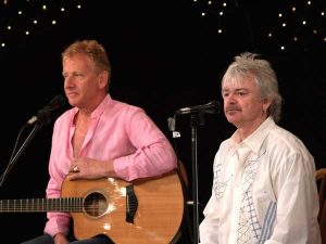 Air Supply returns for Charity