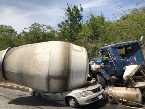 Man killed in crash on Spur Tree Hill main road