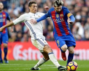 Christiano Ronaldo and Lionel Messi in 10-man FIFA shortlist