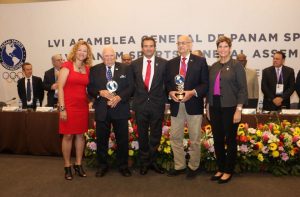 Mike Fennell presented with Panam Sports Award