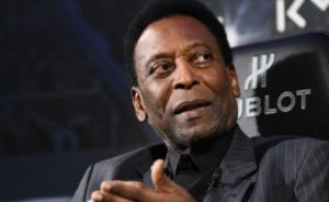 Pele reassure fans that he is doing fine after his son alluded to depression