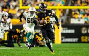 The Pittsburgh Steelers keeps the Miami Dolphins winless