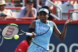 Venus Williams advance to second round of the WTA Rogers Tennis Cup