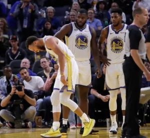 More problems for the Golden State Warriors after Steph Currie breaks hand