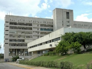 Government signs billion-dollar contract for penultimate works on Cornwall Regional Hospital