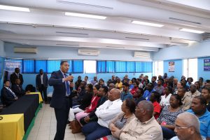 Holness encourages Jamaicans to volunteer for boards of public bodies