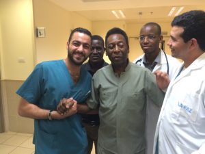 Pele return to Brazil on Tuesday after having surgery for a “severe urinary infection”