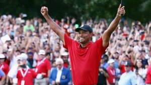 Tiger Woods return to winners circle after securing Tour Championship